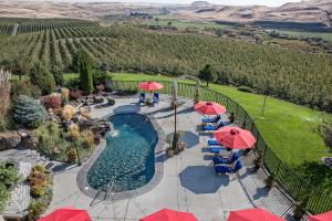 Cameo Heights Mansion and The Vine Fine Dining Restaurant