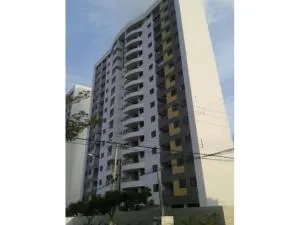 Apê no Maurício de Nassau - Ed Portoville, 1402 - 卡鲁阿鲁