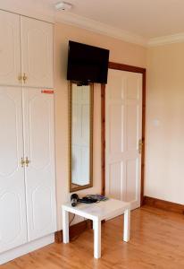 Rockfield Manor B&B, Knock