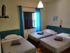 Triple Room room in Residencial Montanhês