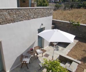 Three Little Roses Country House Tinos Greece