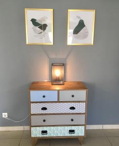 Art Deco 100m2 Flat 2 min Walking from Train Station in City Center, Free Parking and Terrace - 2B