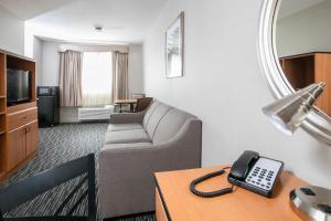 Executive Suite room in City Center Inn and Suites