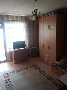 Апартамент за нощувки в Удобство   в центъра на Бургас зад новата поща