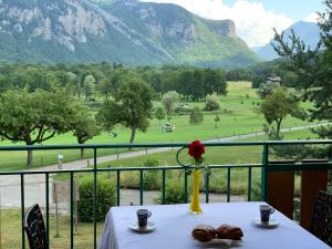Accommodation in Giez