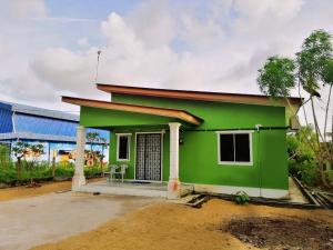 Homestay Bandar Pekan - musleem preferred