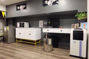 Four Sisters Homestay