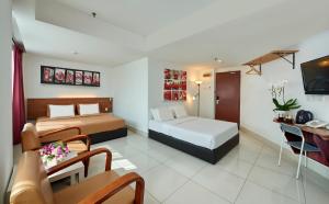 Business Suite (4 Adults)  room in V Hotel Kuala Lumpur