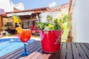 Casa Pilar con piscina - Huertecillas