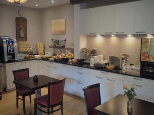 Hotels The Originals City, Hotel et Restaurant Aster, Saint-Avold Nord : photos des chambres
