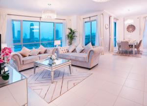 Elite Royal Apartment - Full Burj Khalifa & Fountain View - 2 bedrooms and 1 open bedroom without partition