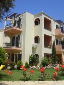 PHILIPPOS Hotel Apartments Lefkada Greece