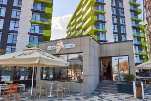 Sea Gem 2BR apt Spa n Pool Beach resort