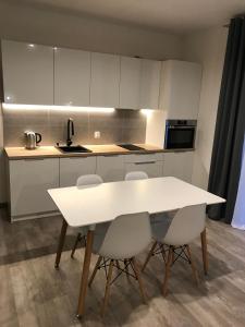 Apartamenty nad morzem & SPA BEST HOME 5 Mórz basen kryty