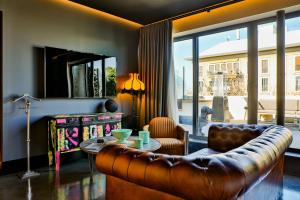 Suite Atico room in Hotel Lobby Room Sevilla