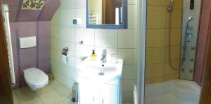 Gościniec w ogrodzie