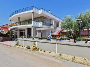 Eleon Studios by Booking Kottas - Portariá