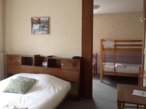 Hotels Auberge De La Plaine : Chambre Quadruple