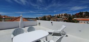 Keep Calm Apartments