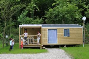 Campings Camping Le Val de Trie : photos des chambres