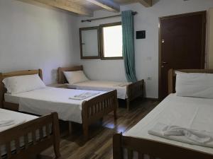 Classic Quadruple Room room in Bujtina Ziçi