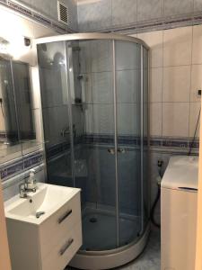 Duże mieszkanie w zielonej okolicy 6 km od Rynku