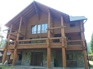 Котедж RIVER HILL