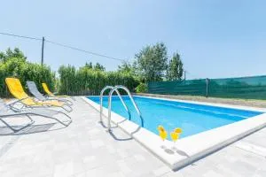 Apartment Cherry Garden - Smoković