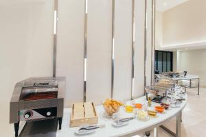 Thomson Hotel Huamark