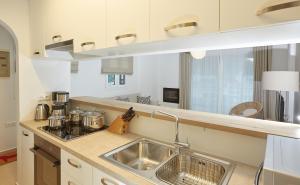 Olivia Sports and Sea