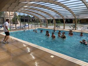 Camping Les Portes Du Beaujolais photo 9