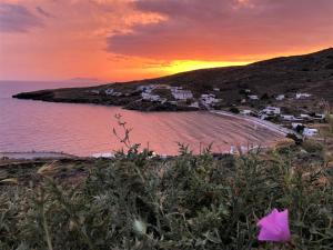 Villa kyma Tinos Greece