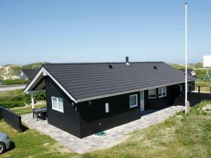 Three-Bedroom Holiday home in Blokhus 13