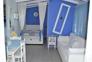 KILLINI COTTAGE STUDIO the small cyclades Ilia Greece