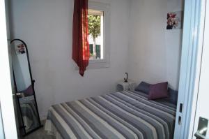 Lara 2 - T2 Balcon Piscine lit double & clic-clac Parking Près du centre-port et île Loisirs