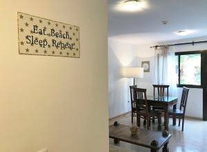 MY PRETTY HOME - Lovely and spacious surrounded by tropical gardens - private covered and uncovered terrace - pool - parking - FREE FIBRE OPTIC INTERNET