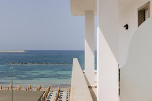Comfort Studio with lateral Sea View
