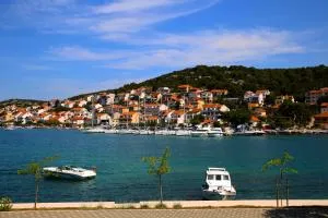 Seaside Apartment Tisno - Tisno