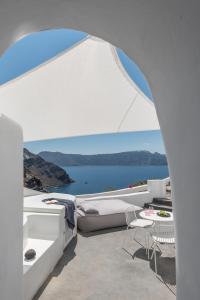 Chelidonia Luxury Suites Santorini Greece