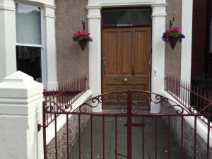 Garden flat 1