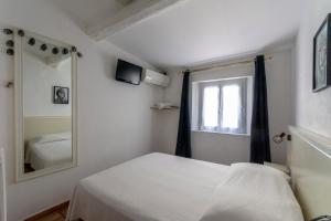 Hotels Hotel Le Flore : photos des chambres