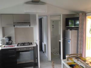 Maisons de vacances Mobil-home Camping au MATHES : photos des chambres