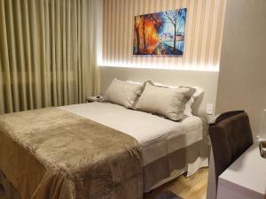 Apto Luxo 250m R. Coberta | 2 Suítes | Mobiliado