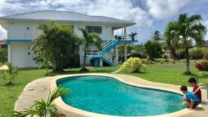 Kevin's Court - Crown Point