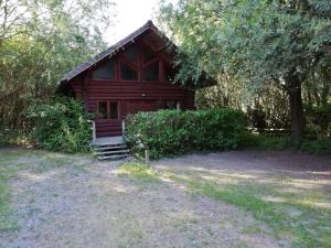 Chalets Charming Chalet with Swimming Pool in Quend : photos des chambres