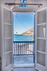 Luxury Wave Maisonette Tinos Greece