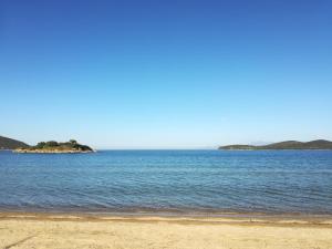 Sea View Apartments Nikos