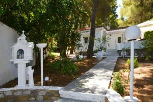 villa Hara Skiathos Greece