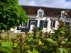Gîte des petites Poules rousses 9 personnes Zoo Beauval et Châteaux de la Loire - Feings