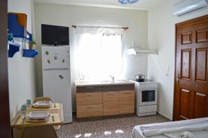 Sylivanis Rooms - Panorama Syros Greece
